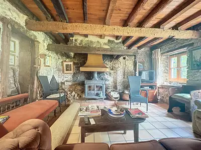 Maison, 225 m²