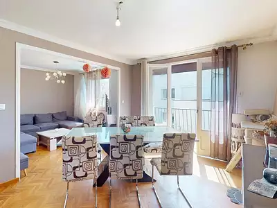 Maison, 92 m²