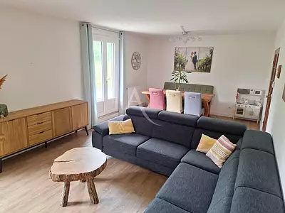 Maison, 210 m²