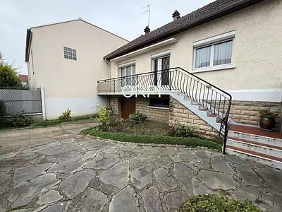 Maison, 140 m²