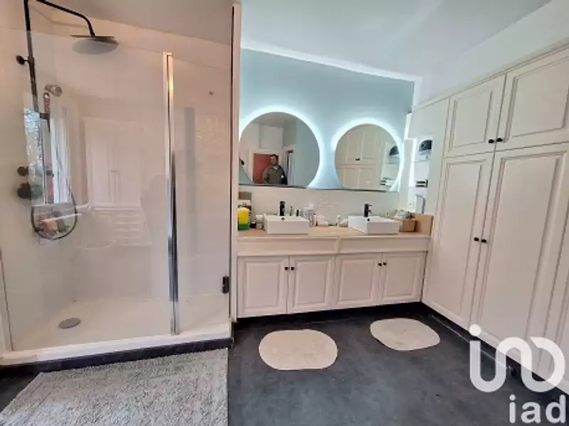 Maison, 263 m²