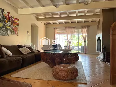 Maison, 207 m²