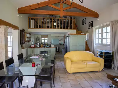 Maison, 235 m²