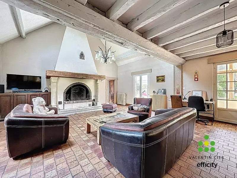 Maison, 245 m²