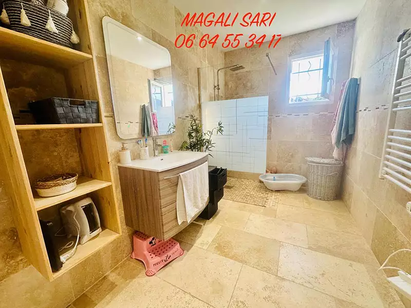 Maison, 105 m²