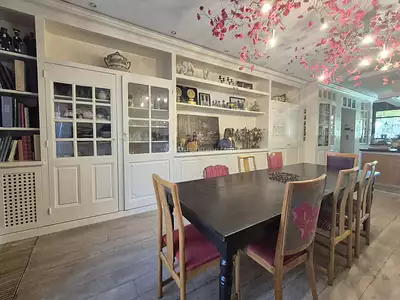 Maison, 267 m²