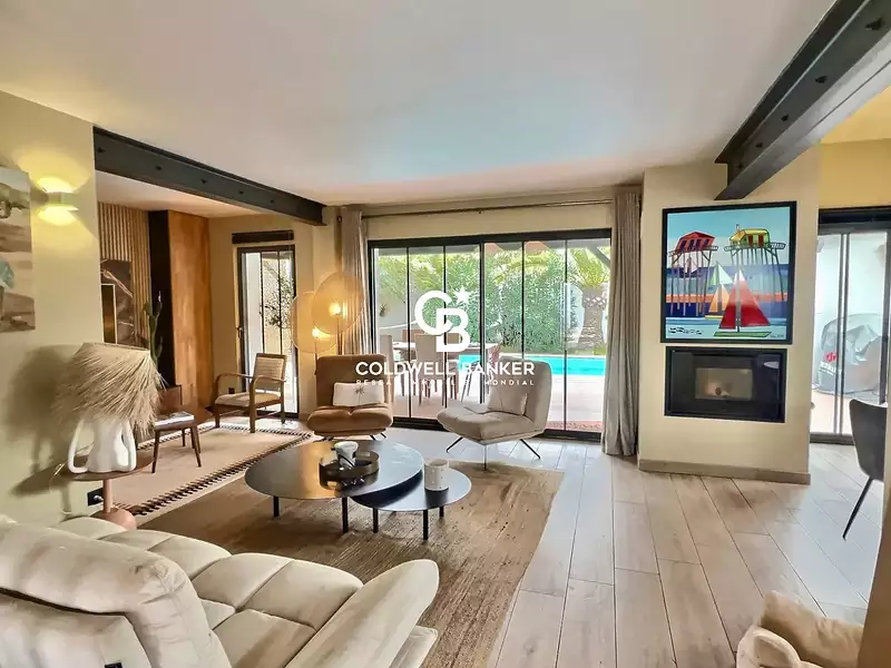 Maison, 156 m²