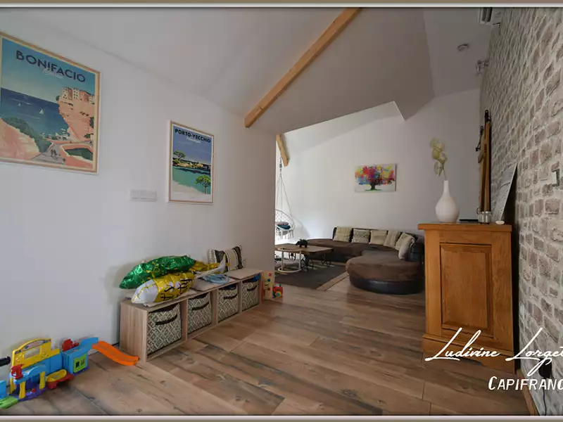 Maison, 192 m²
