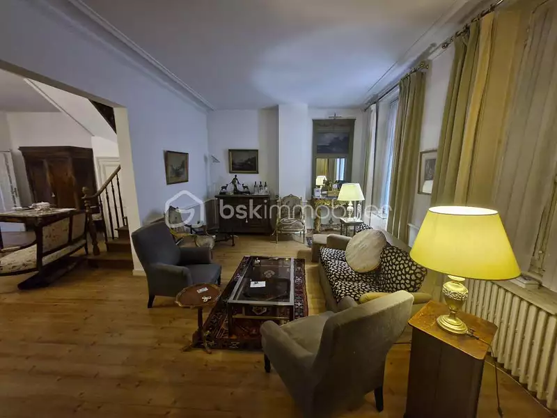 Maison, 163 m²