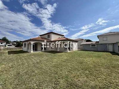 Maison, 132 m²