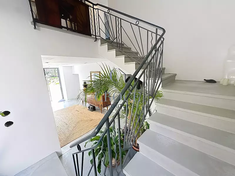 Maison, 230 m²