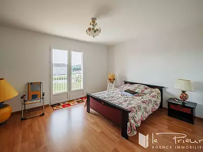 Maison, 243 m²