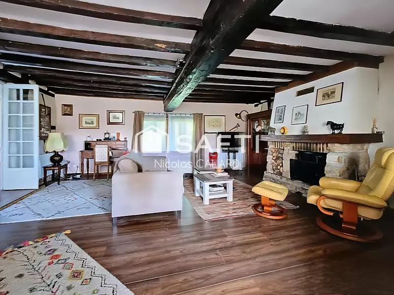 Maison, 164 m²