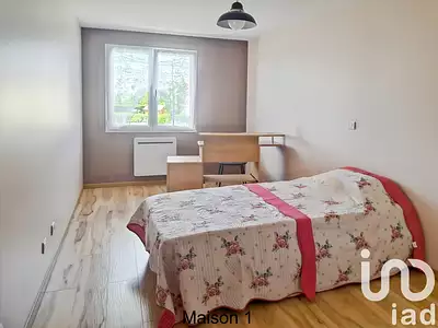 Maison, 266 m²