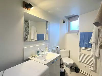 Immeuble, 220 m²