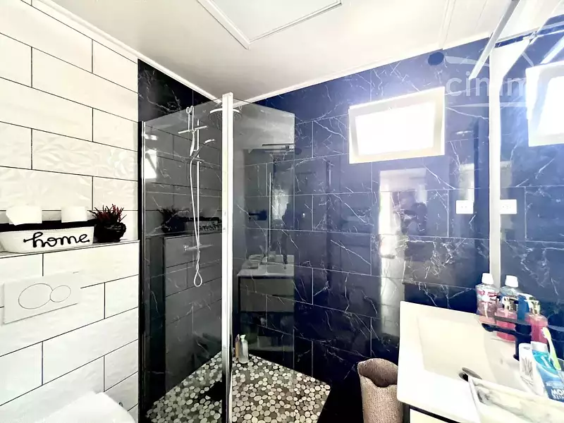 Maison, 170 m²