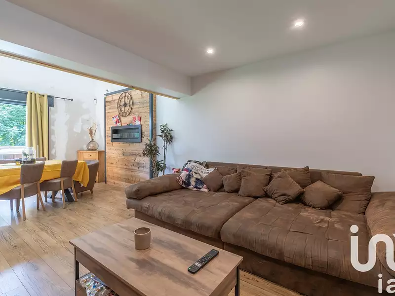 Maison, 223 m²