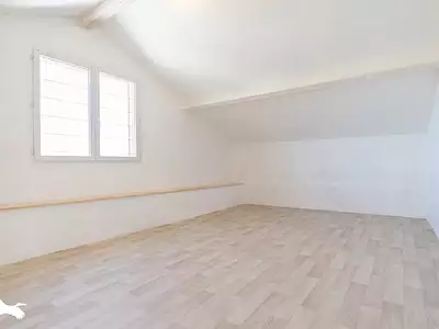 Maison, 166 m²