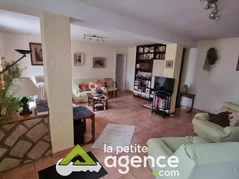 Maison, 140 m²