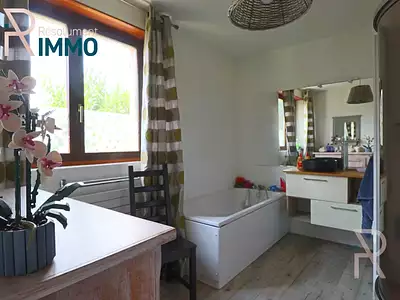 Maison, 272,05 m²