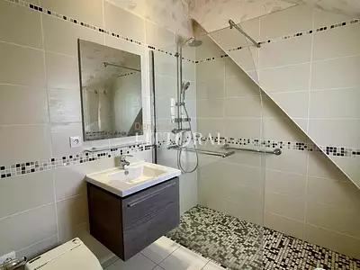 Maison, 121 m²