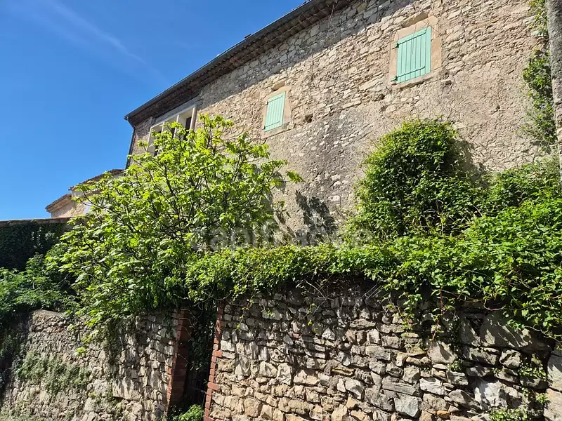 Maison, 330 m²