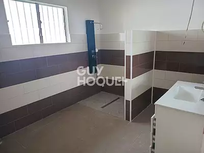 Maison, 180 m²