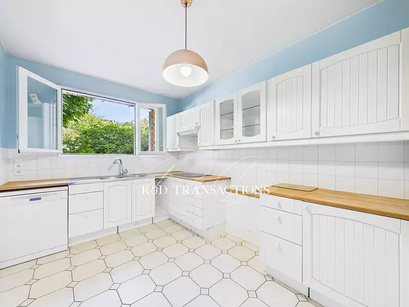 Maison, 193,23 m²