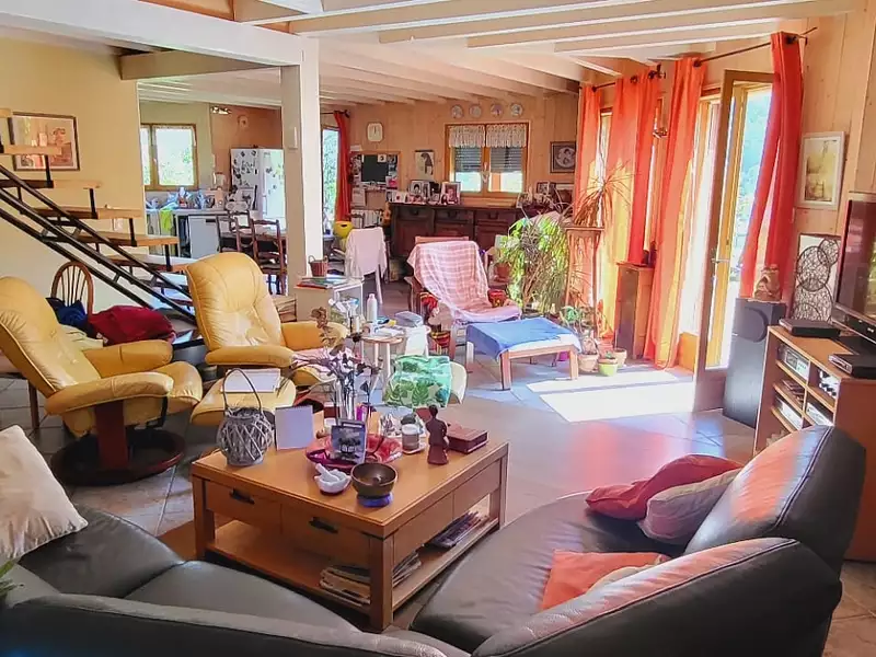 Maison, 168 m²