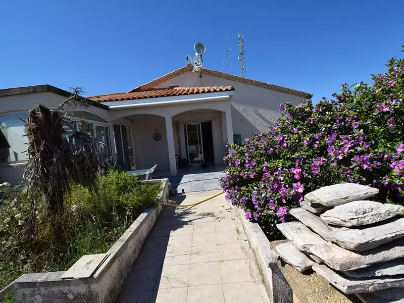 Maison, 218 m²