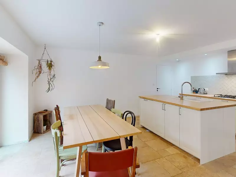 Maison, 200 m²