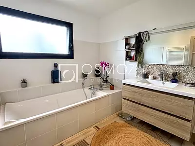 Maison, 180 m²