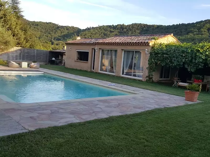 Maison, 300 m²