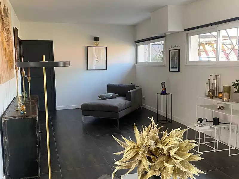 Divers, 341 m²