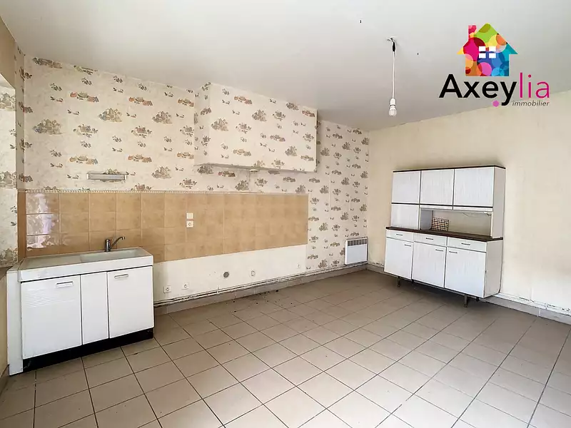 Immeuble, 274,34 m²