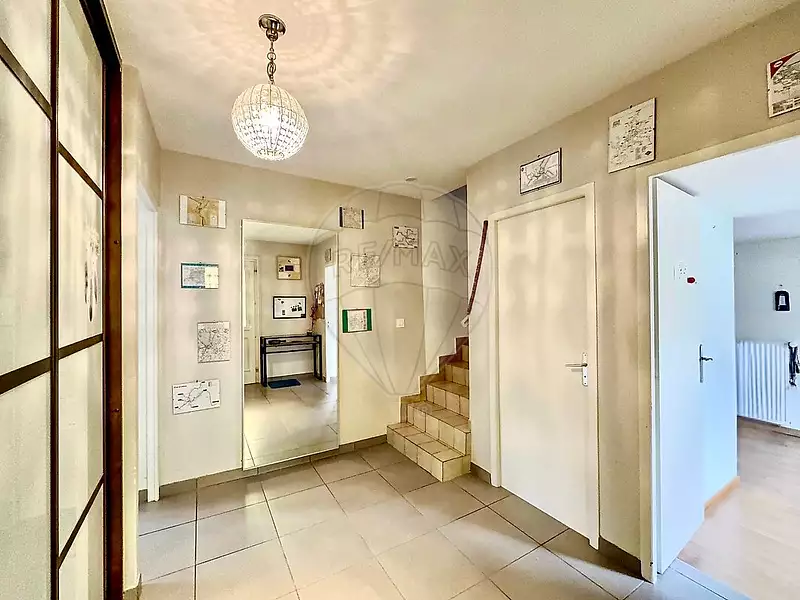 Maison, 121 m²