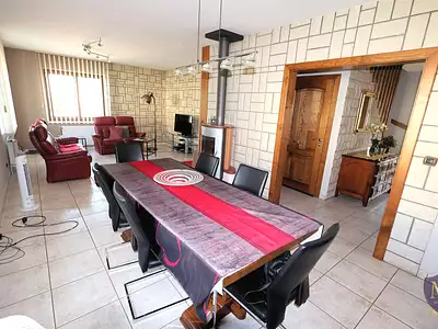 Maison, 179 m²