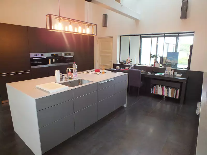 Maison, 730 m²