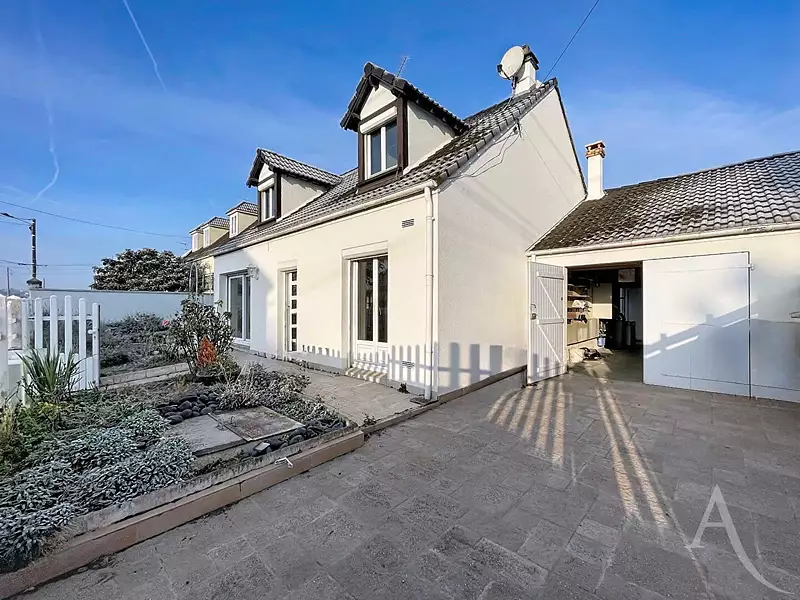 Maison, 105 m²