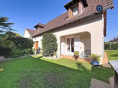 Maison, 119 m²