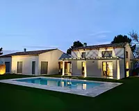 Maison, 220 m²
