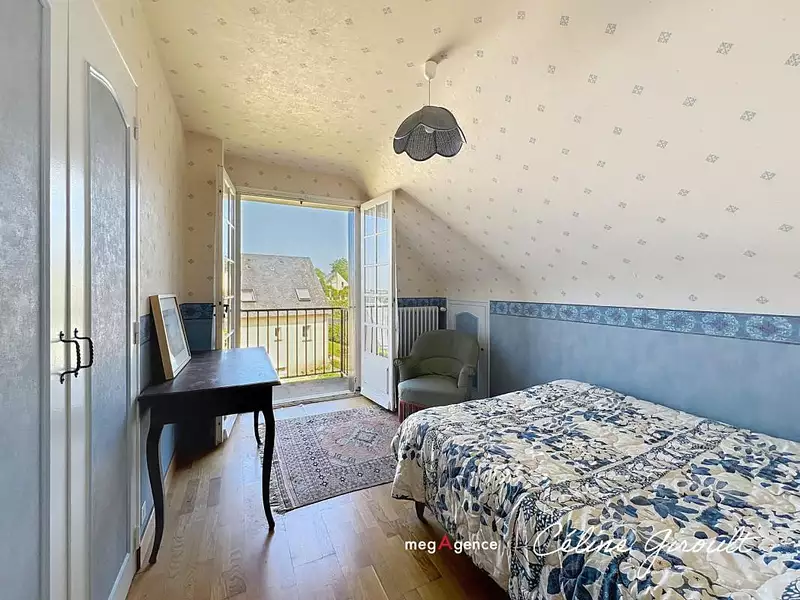 Maison, 145 m²
