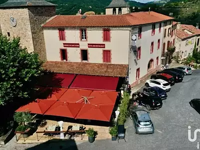 Divers, 600 m²