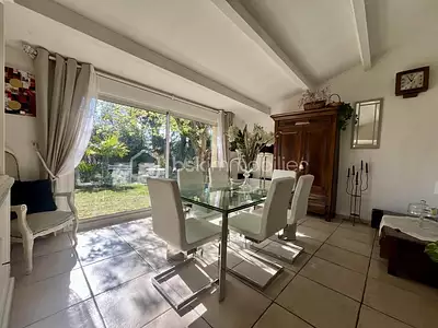 Maison, 180 m²