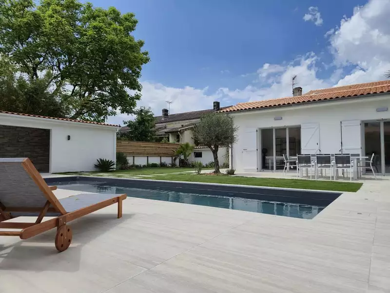 Maison, 250 m²