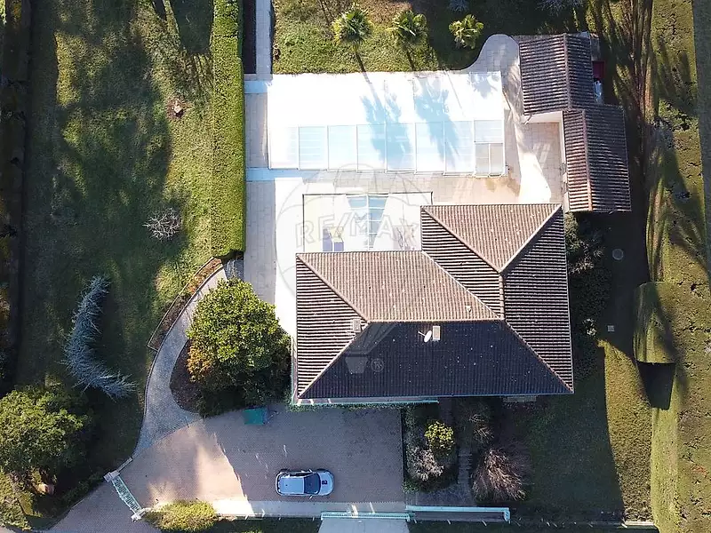 Maison, 250 m²