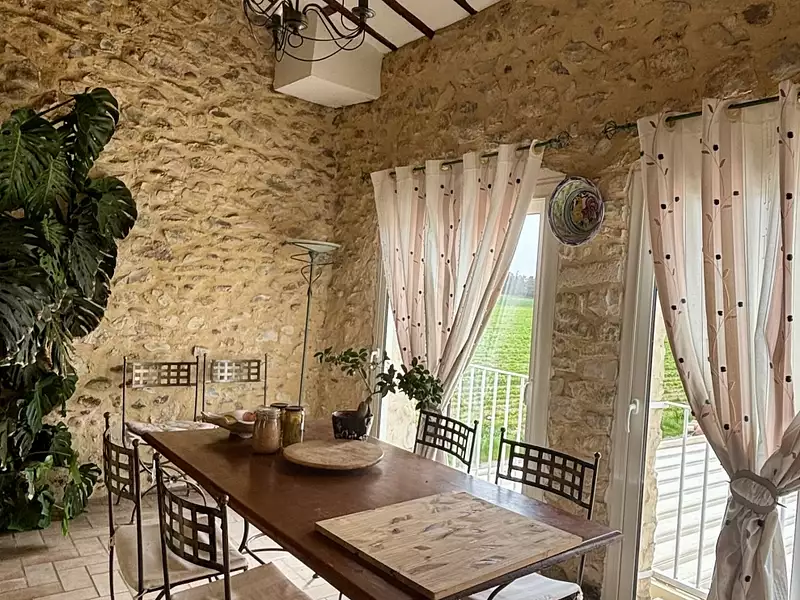 Maison, 270 m²