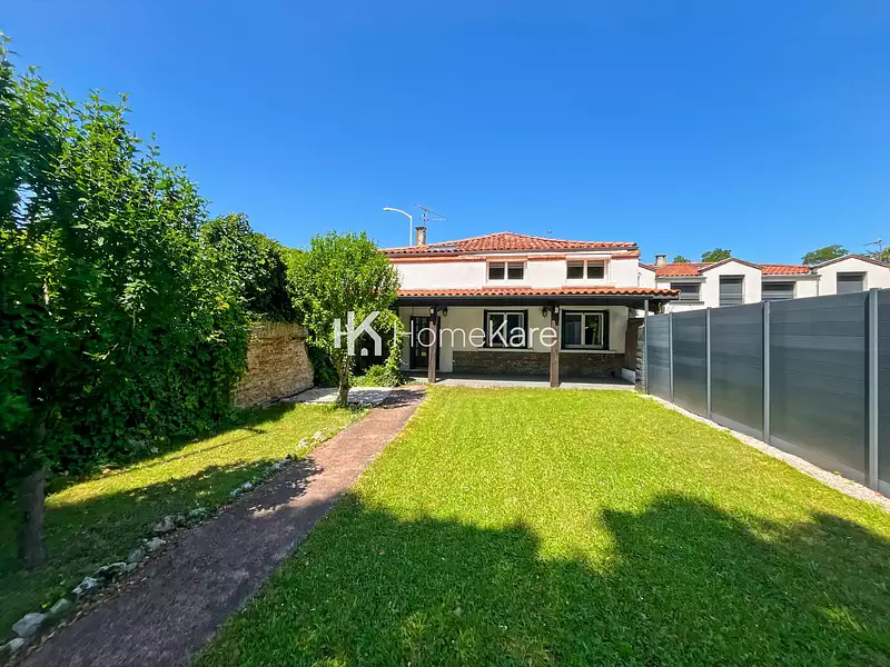 Maison, 165 m²