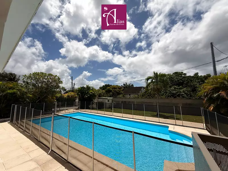 Maison, 137 m²