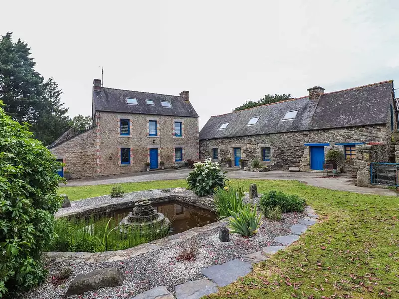 Maison, 208 m²